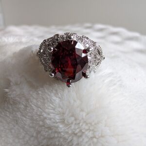 18K Rolled Gold Red Oval Statement Cocktail Ring – Large Oval – Size 9